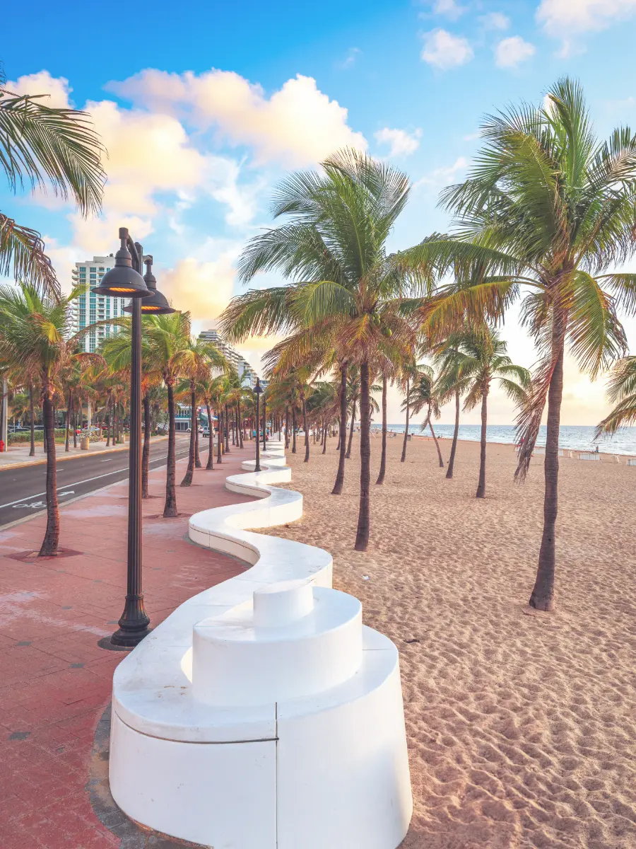 Fort Lauderdale high-rise condos and waterfront homes along the Intracoastal waterway in Broward County